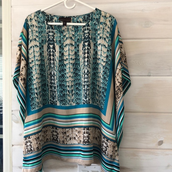 Dana Buchman Tops - Tunic Top